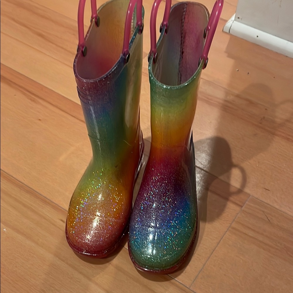 Girls rain boots, great condition